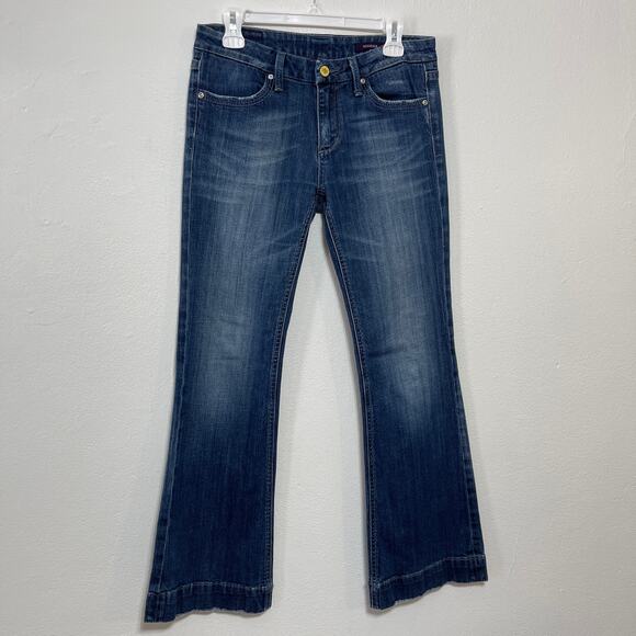 Vigoss Jeans Juniors 7 Flare Blue Stretch Denim Button Back Wide Cuff Distressed - Picture 2 of 10